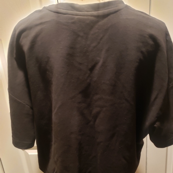 NEW PUMA black crew crop shirt..size medium - Picture 6 of 6